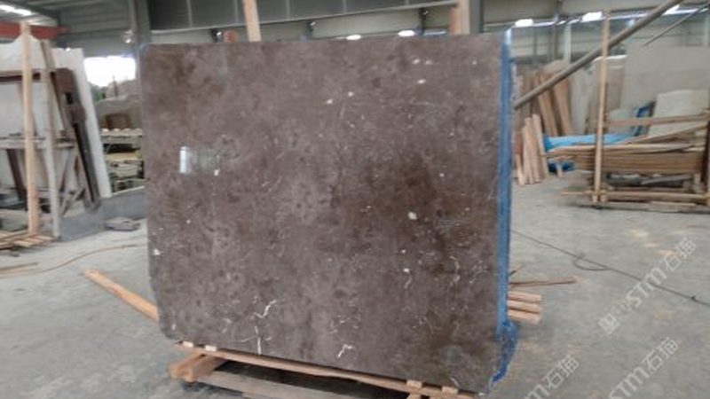 大理石瓷砖与天然大理石：抗划伤性能大揭秘